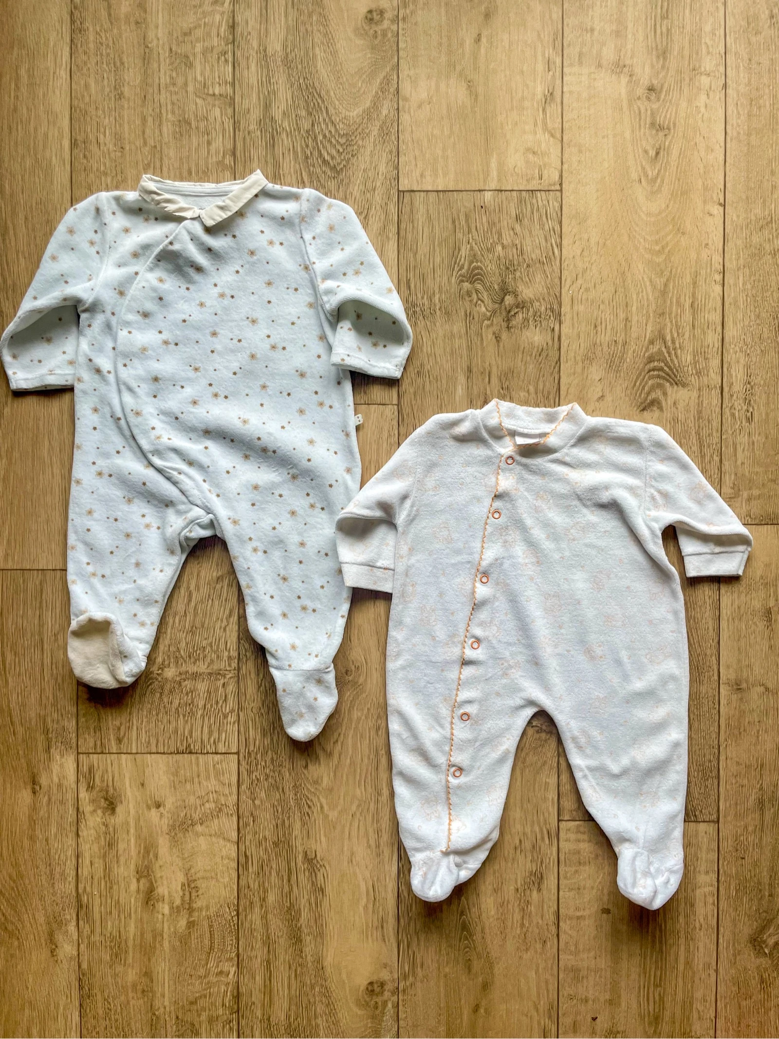 Lot pyjamas velours bébé fille taille 6 mois 
